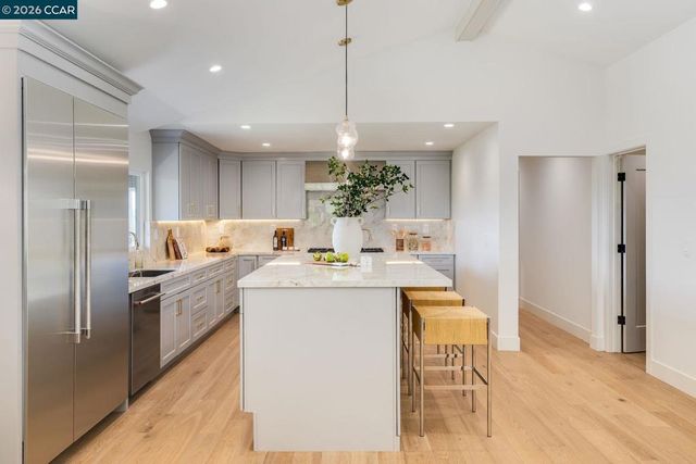 481 Montcrest Pl, Danville, CA 94526