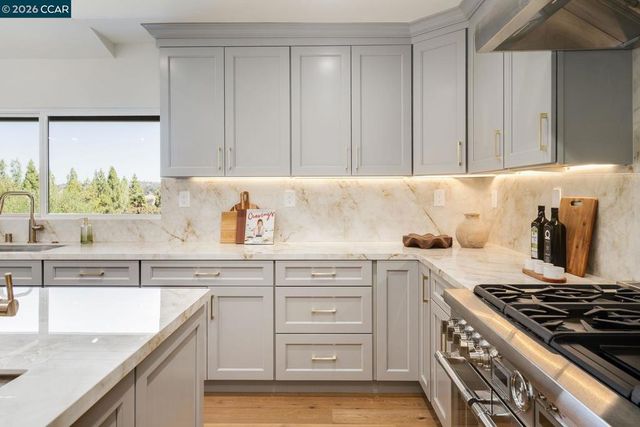 481 Montcrest Pl, Danville, CA 94526