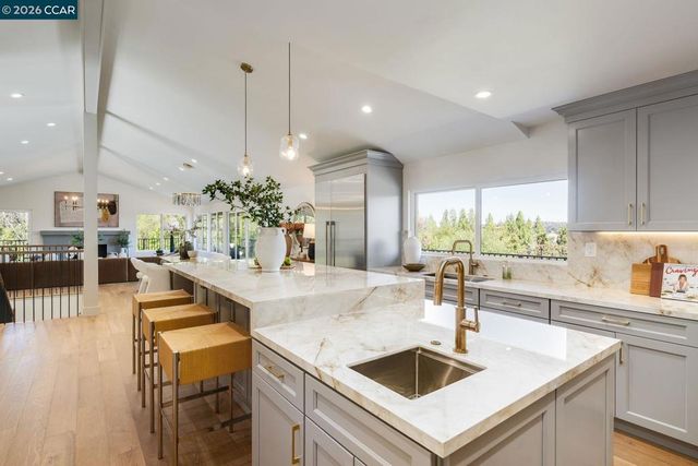 481 Montcrest Pl, Danville, CA 94526