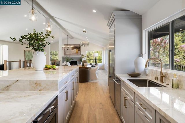 481 Montcrest Pl, Danville, CA 94526