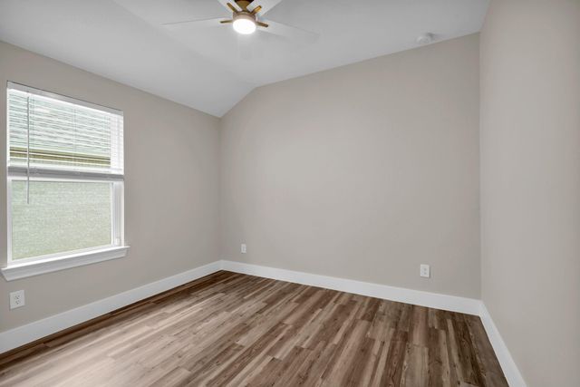2082 Gadwall Drive, Conroe, TX 77384