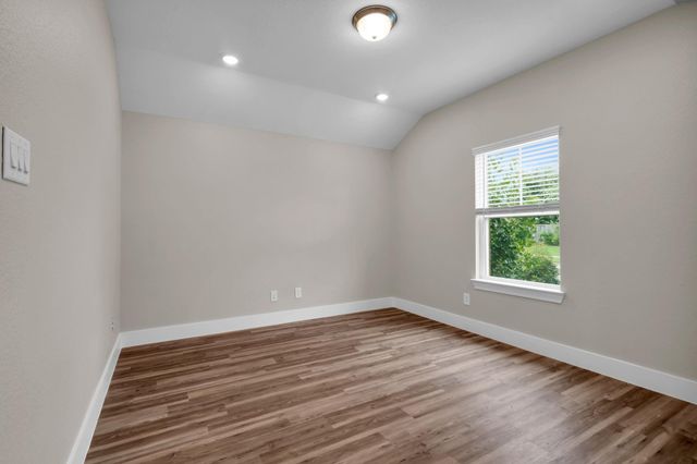 2082 Gadwall Drive, Conroe, TX 77384