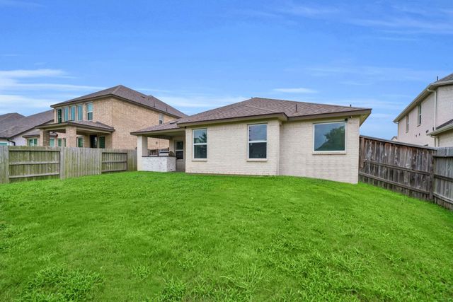 2082 Gadwall Drive, Conroe, TX 77384