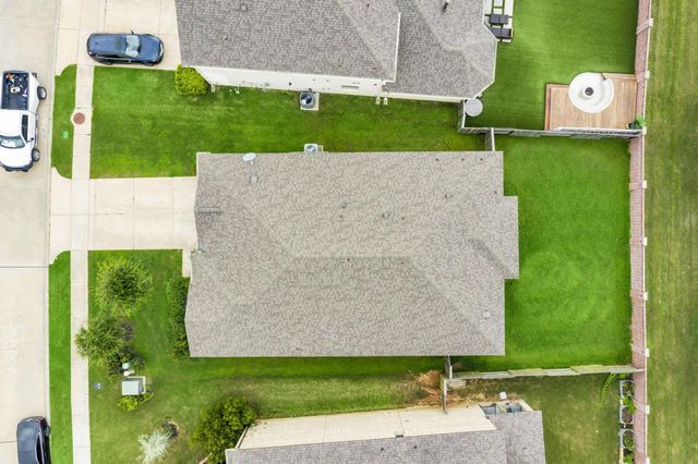 2082 Gadwall Drive, Conroe, TX 77384