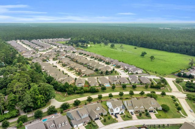 2082 Gadwall Drive, Conroe, TX 77384