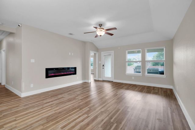 2082 Gadwall Drive, Conroe, TX 77384