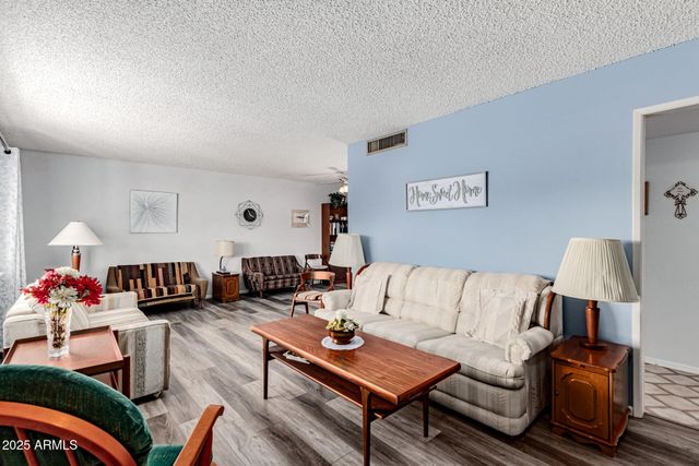 14218 N MCPHEE Drive, Sun City, AZ 85351