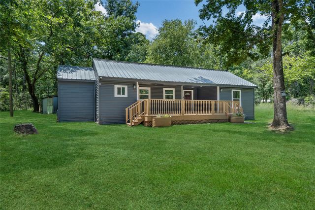 10928 L And M Road, Montgomery, TX 77316