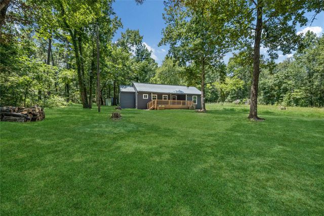 10928 L And M Road, Montgomery, TX 77316