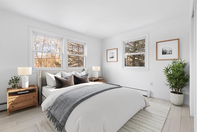 6 Barkland Drive, Derry, NH 03038