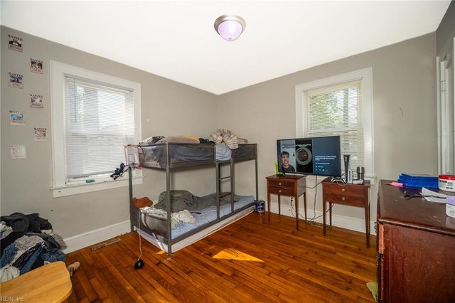2300 Battery Park RD, Chesapeake, VA 23323