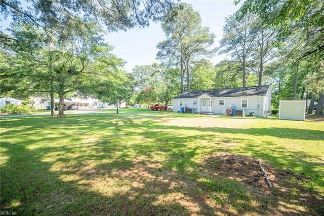 2300 Battery Park RD, Chesapeake, VA 23323