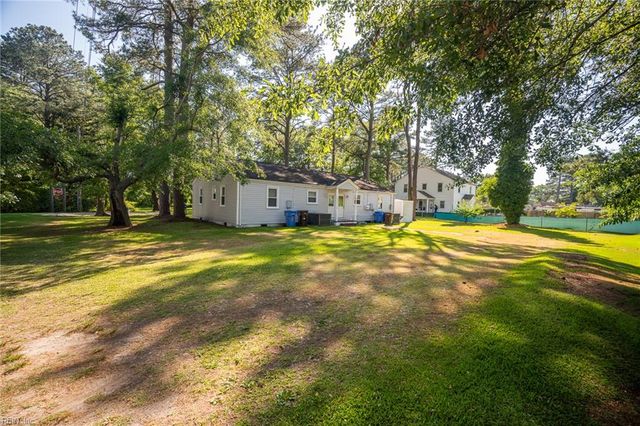 2300 Battery Park RD, Chesapeake, VA 23323