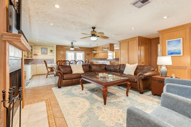 247 Schooner Drive, Freeport, TX 77541