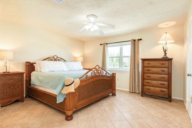 247 Schooner Drive, Freeport, TX 77541