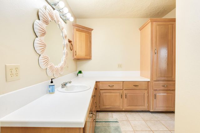 247 Schooner Drive, Freeport, TX 77541