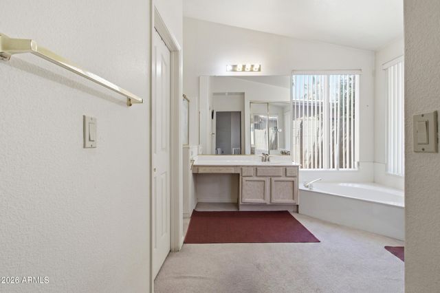 16435 N 47TH Place, Phoenix, AZ 85032