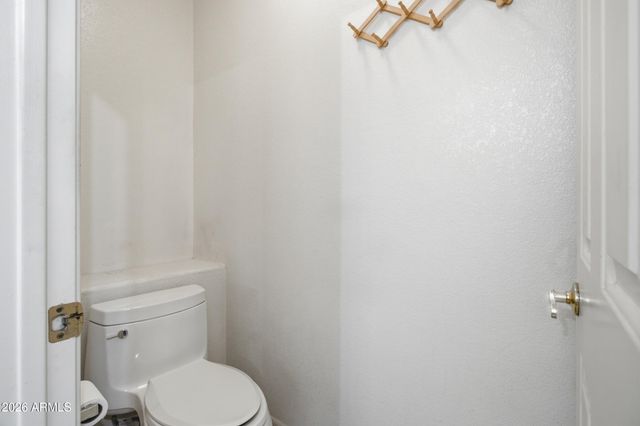 16435 N 47TH Place, Phoenix, AZ 85032