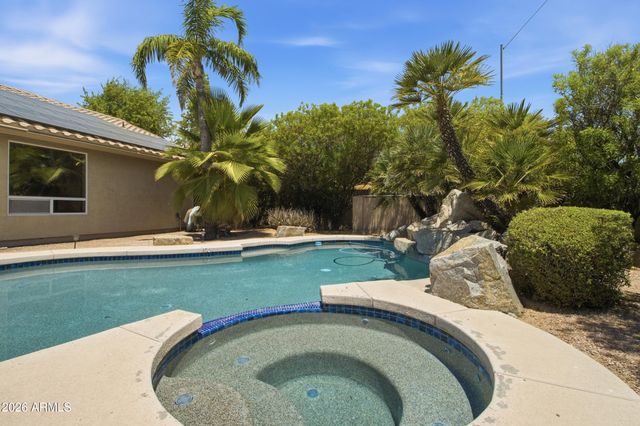 16435 N 47TH Place, Phoenix, AZ 85032