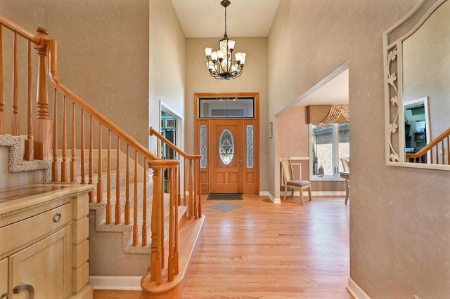 3430 Sandstone Court, Lake In The Hills, IL 60156