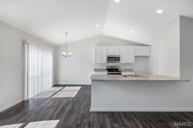 2751 Winding Valley Drive, Fenton, MO 63026