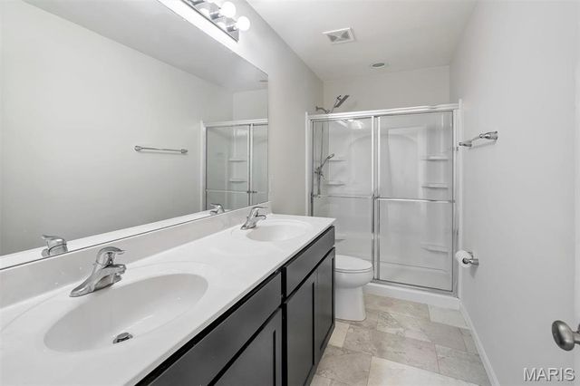 2751 Winding Valley Drive, Fenton, MO 63026