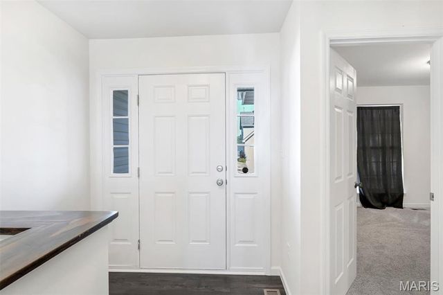 2751 Winding Valley Drive, Fenton, MO 63026