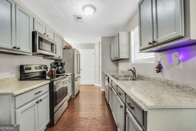 470 Old Tree Drive, Jackson, GA 30233