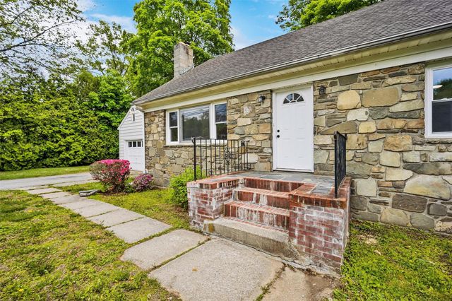513 Vassar Road, Poughkeepsie, NY 12603