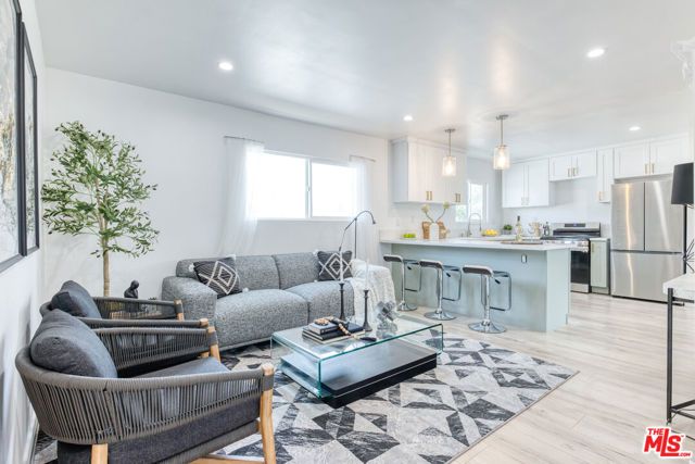 2318 Glover Place Unit 3, Los Angeles, CA 90031