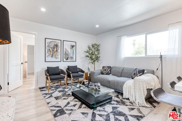 2318 Glover Place Unit 3, Los Angeles, CA 90031