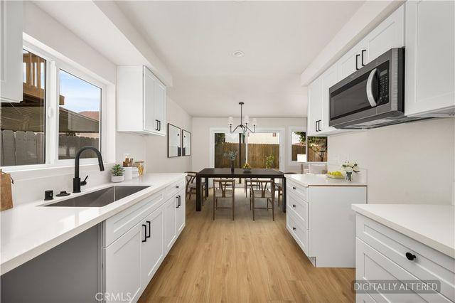 730 Grape Circle, Compton, CA 90220