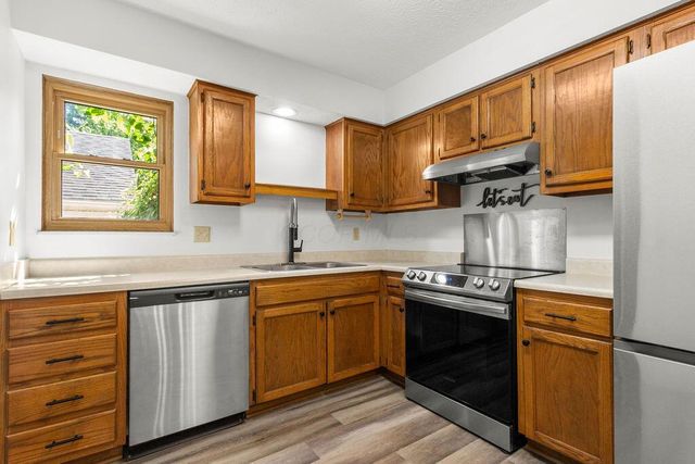 8393 Cliffthorne Way, Columbus, OH 43235