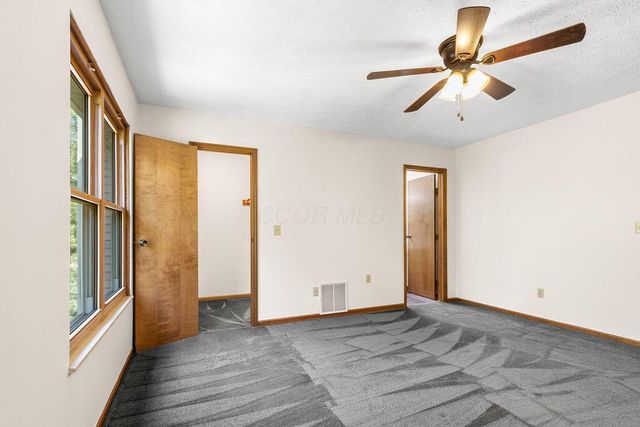8393 Cliffthorne Way, Columbus, OH 43235