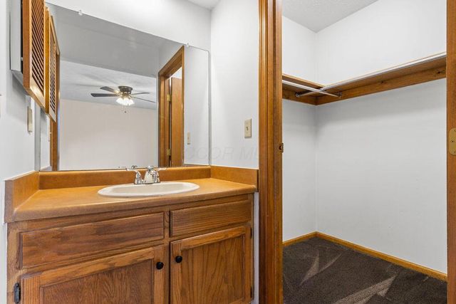 8393 Cliffthorne Way, Columbus, OH 43235