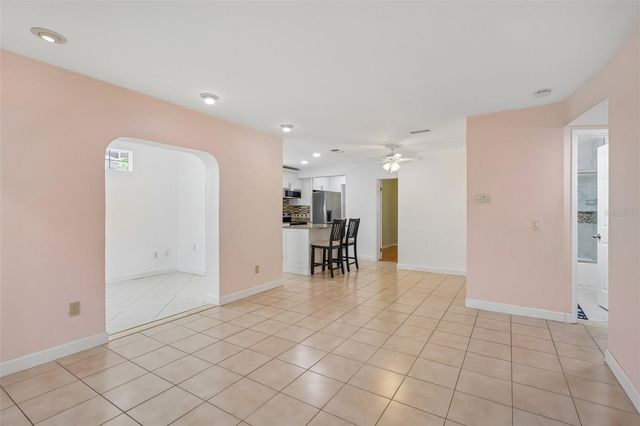9680 PARK LAKE DRIVE N, Pinellas Park, FL 33782