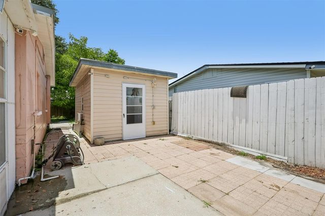 9680 PARK LAKE DRIVE N, Pinellas Park, FL 33782