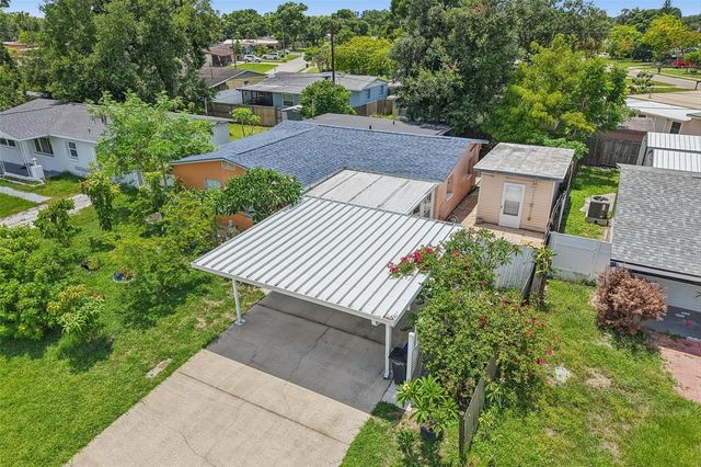 9680 PARK LAKE DRIVE N, Pinellas Park, FL 33782