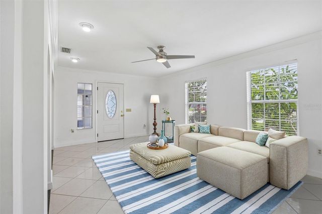 9680 PARK LAKE DRIVE N, Pinellas Park, FL 33782