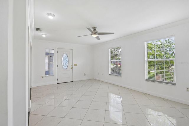 9680 PARK LAKE DRIVE N, Pinellas Park, FL 33782
