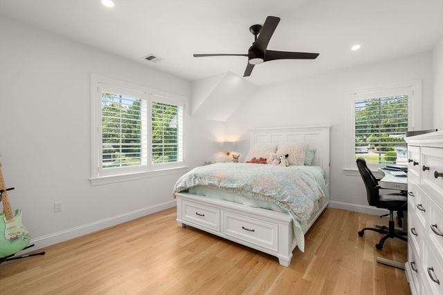 54 Meadowbrook Road, Westwood, MA 02090
