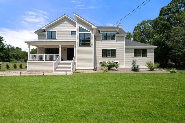 54 Meadowbrook Road, Westwood, MA 02090