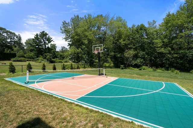 54 Meadowbrook Road, Westwood, MA 02090