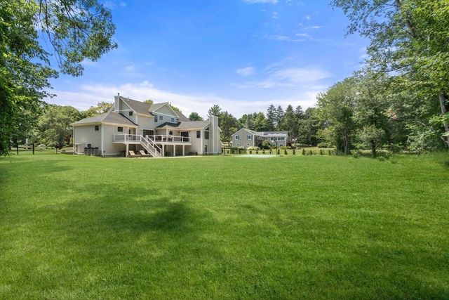 54 Meadowbrook Road, Westwood, MA 02090