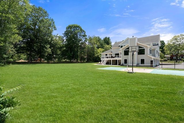 54 Meadowbrook Road, Westwood, MA 02090