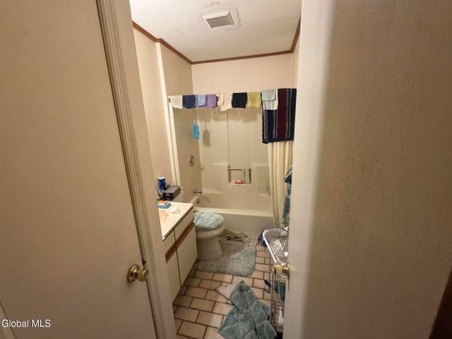 128 S Pearl Street, Albany, NY 12202