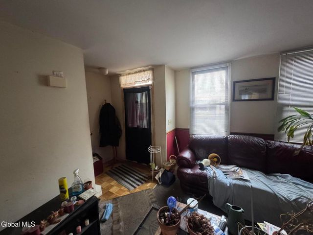 128 S Pearl Street, Albany, NY 12202