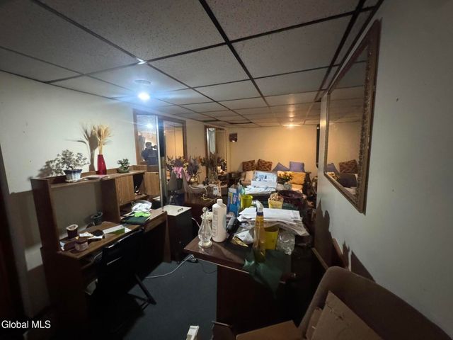 128 S Pearl Street, Albany, NY 12202