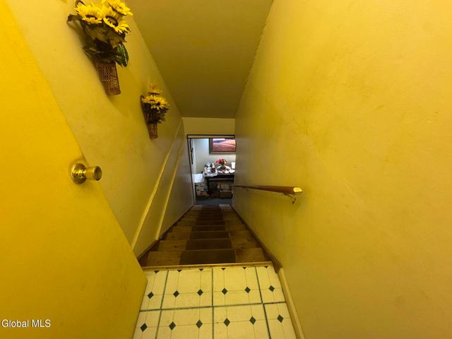 128 S Pearl Street, Albany, NY 12202