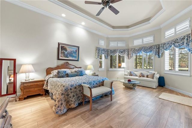 7615 Palmer CT, Naples, FL 34113